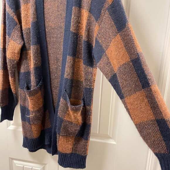 AE American Eagle Oversized Wool Plaid Cardigan Navy Brown Navy Brown – XS - Picture 8 of 13
